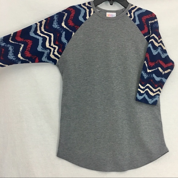NWOT Lularoe Chevron Sloan Baseball Tee Size 14 - Picture 1 of 9